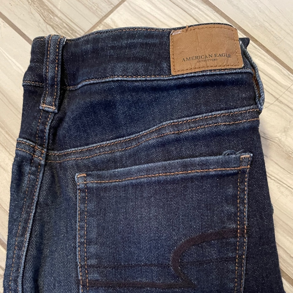 American Eagle dark wash jeans